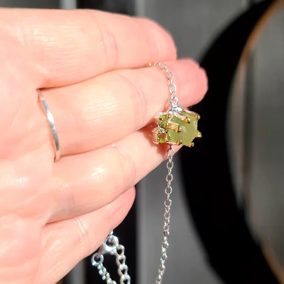 Large 10k RAW Natural Aquamarine & Peridot sterling & gold bracelet 8" - Picture 4 of 8